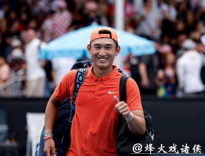 商竣程晋级澳网男单第二轮 商竣程晋级澳网男单第二轮